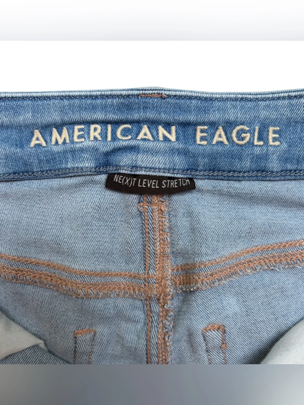 American Eagle Curvy Hi-Rise Shortie Distressed Denim Shorts Women’s 4